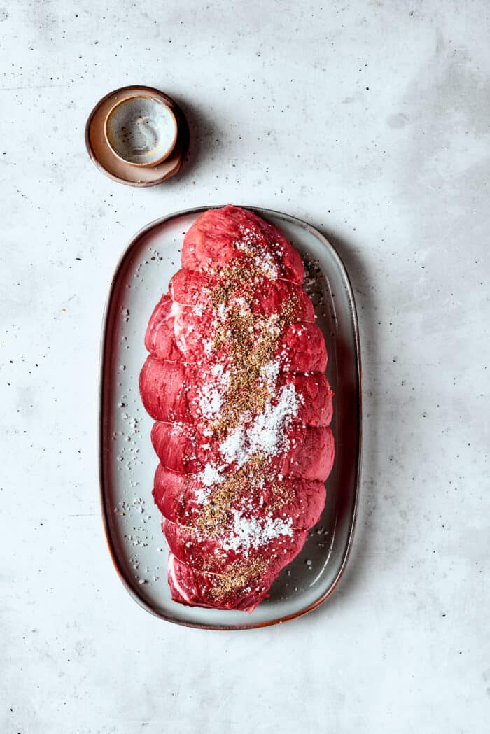 This ultra-juicy Sirloin Tip Roast recipe makes perfectly tender meat every time with plenty of garlic and fresh herbs for added flavor. Salt and pepper are used to season a sirloin tip roast.