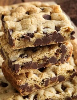a stack of chocolate chip cookie bars
