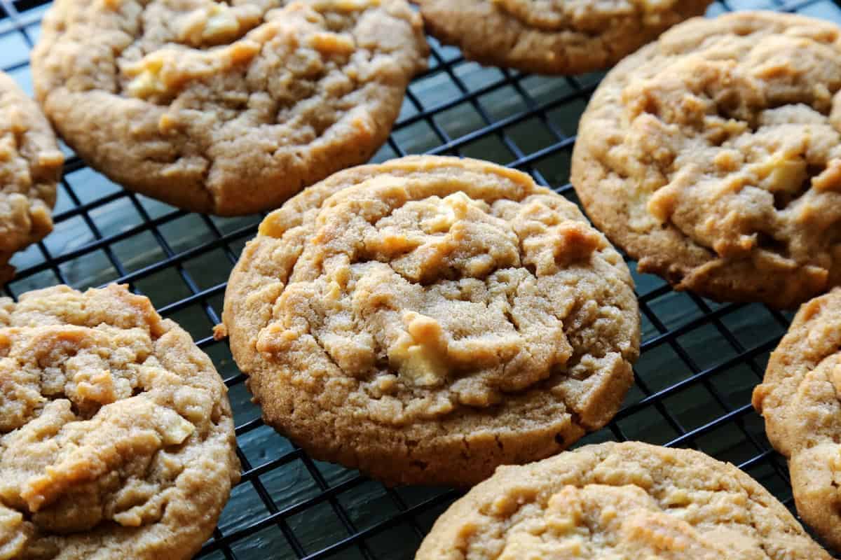 peanut butter apple cookies on a cooling rack