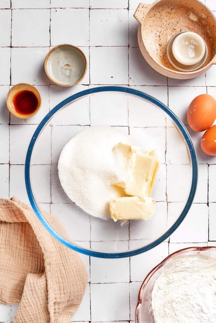 Sugar and butter in bowl.